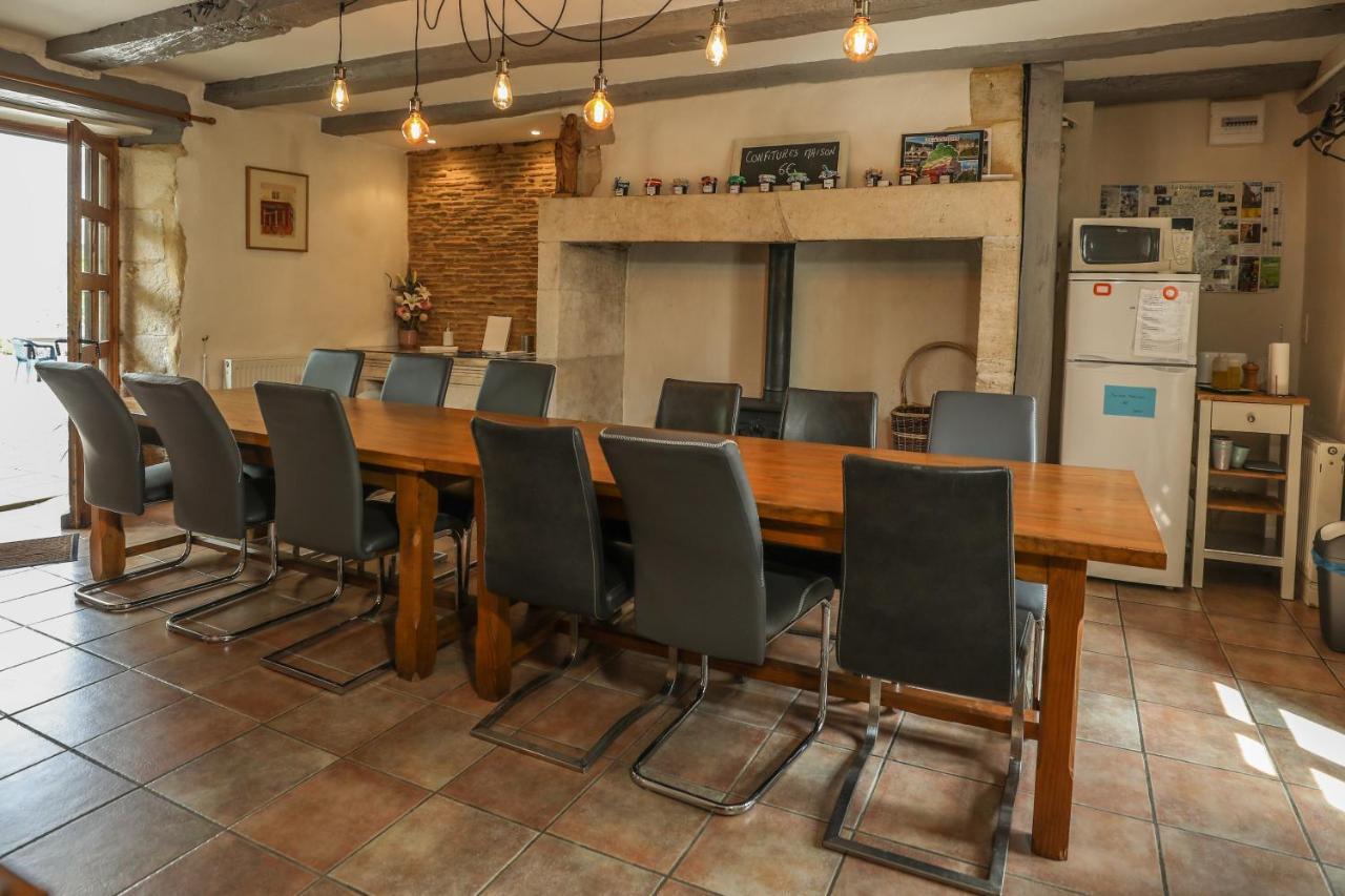 Au Pays De Jacquou : Chambre D'Hotes Et Table D'Hotes Fossemagne Ngoại thất bức ảnh
