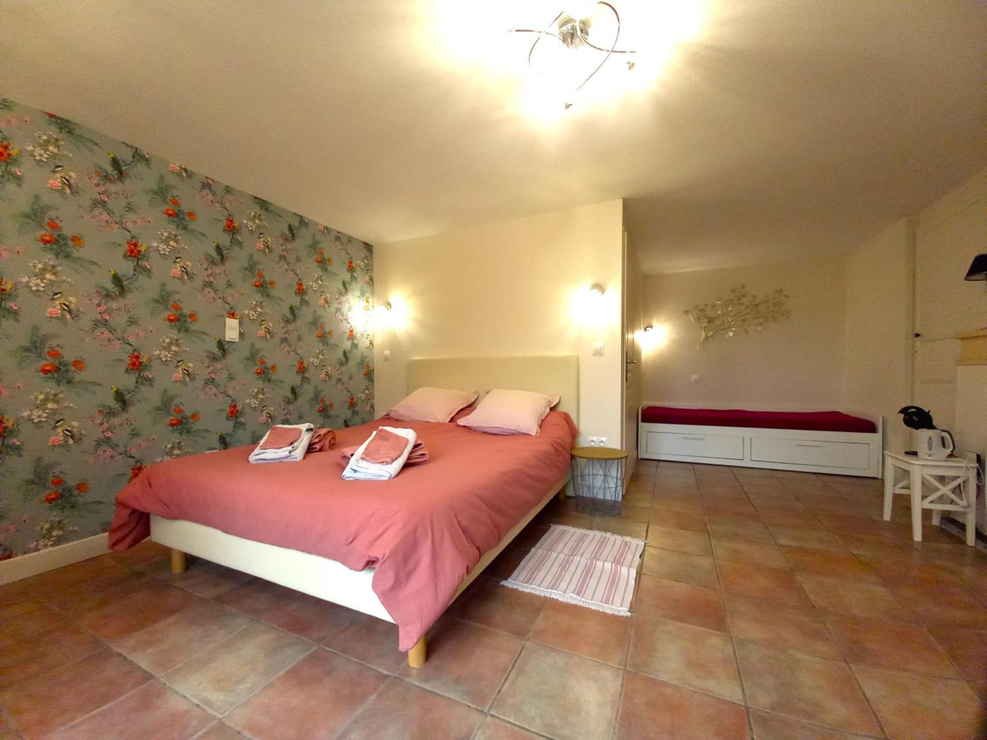 Au Pays De Jacquou : Chambre D'Hotes Et Table D'Hotes Fossemagne Ngoại thất bức ảnh