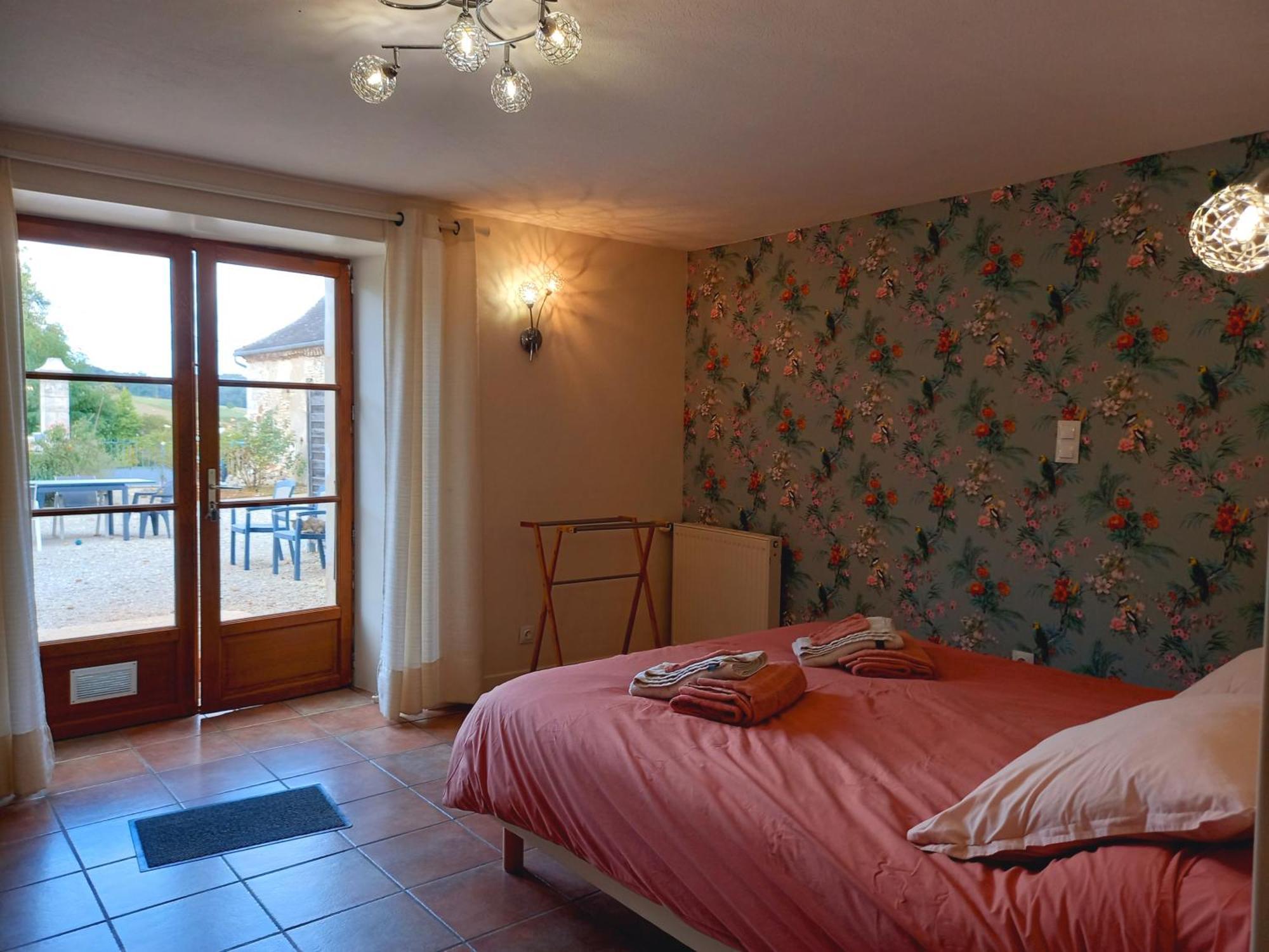 Au Pays De Jacquou : Chambre D'Hotes Et Table D'Hotes Fossemagne Ngoại thất bức ảnh