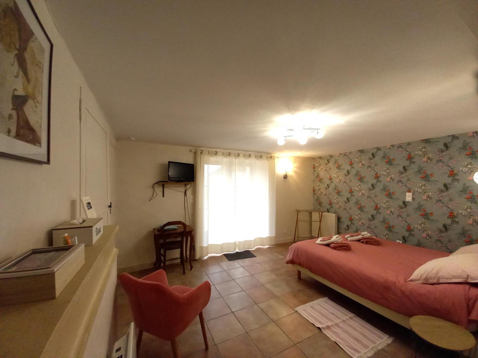 Au Pays De Jacquou : Chambre D'Hotes Et Table D'Hotes Fossemagne Ngoại thất bức ảnh